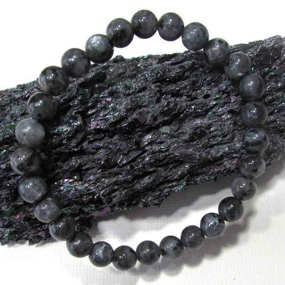 Natural Black Labradorite Gemstone Bracelet - Picture 2 of 5